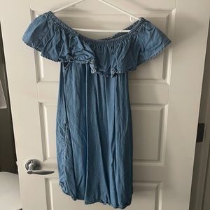 American Eagle Jean off the shoulder dress